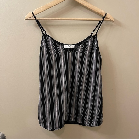 Aritzia Babaton Everly stripped camisole black and white size XXS - Picture 4 of 8